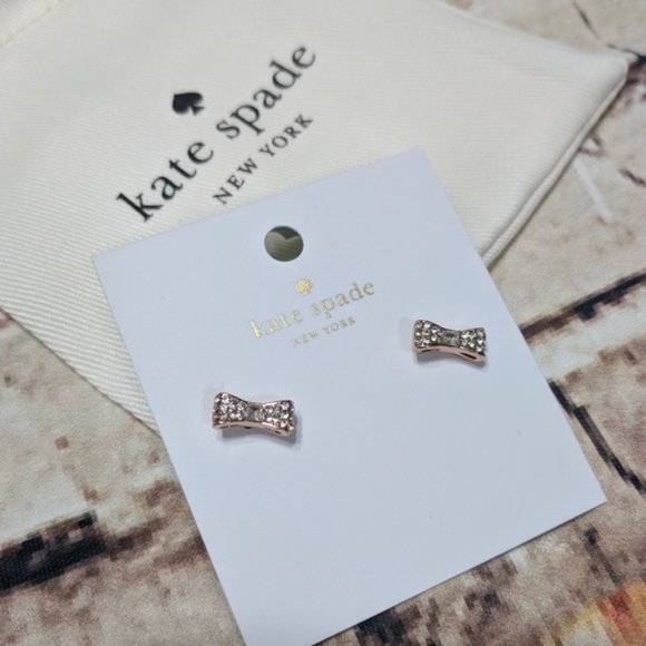 ๐ ๐ Kate Spade Ready Set Bow Pave Bow Studs - Picture 4 of 7
